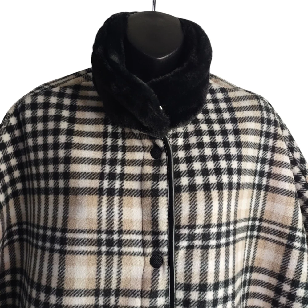 Rachel Roy Women’s Poncho Black White Thick Fleece Faux aux Fur/Leather Trim XL - Picture 3 of 11